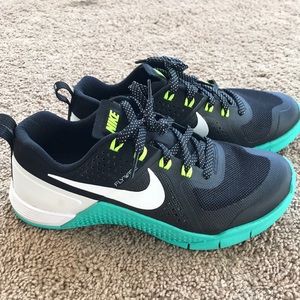 Nike metcons